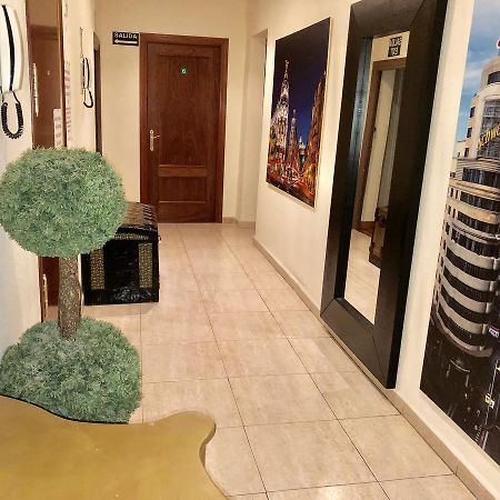 Hostal Arriaza Madrid Luaran gambar