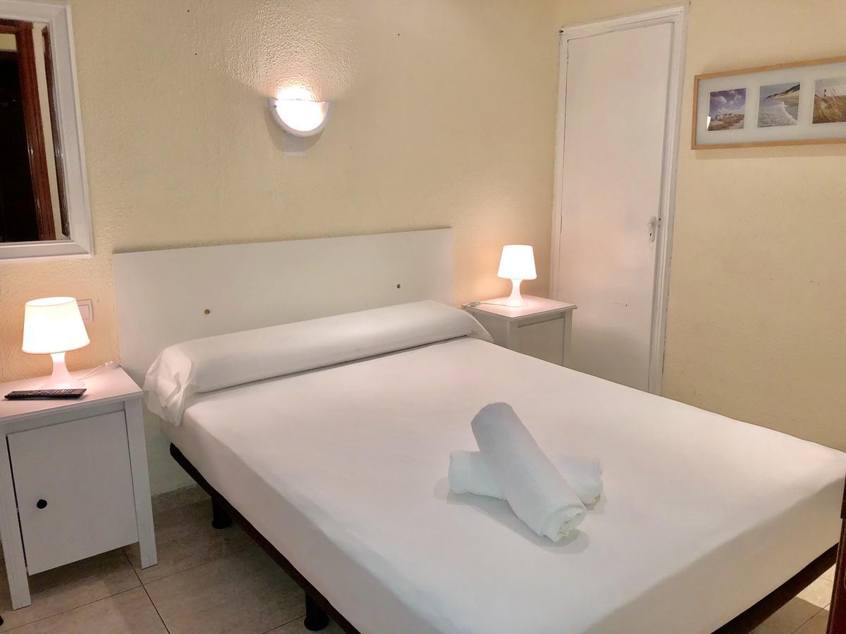 Hostal Arriaza Madrid Luaran gambar