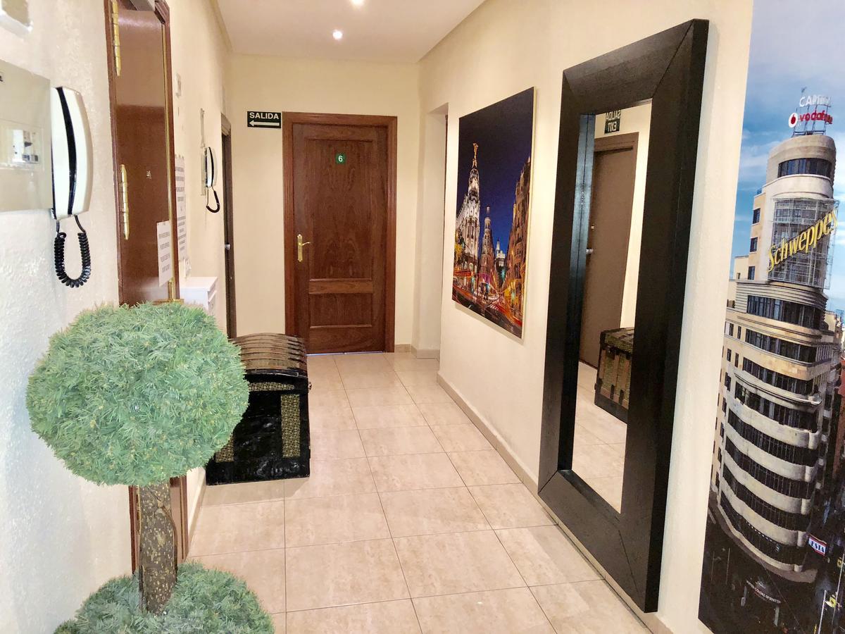 Hostal Arriaza Madrid Luaran gambar