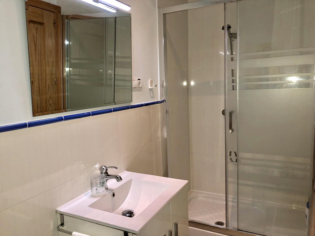 Hostal Arriaza Madrid Luaran gambar