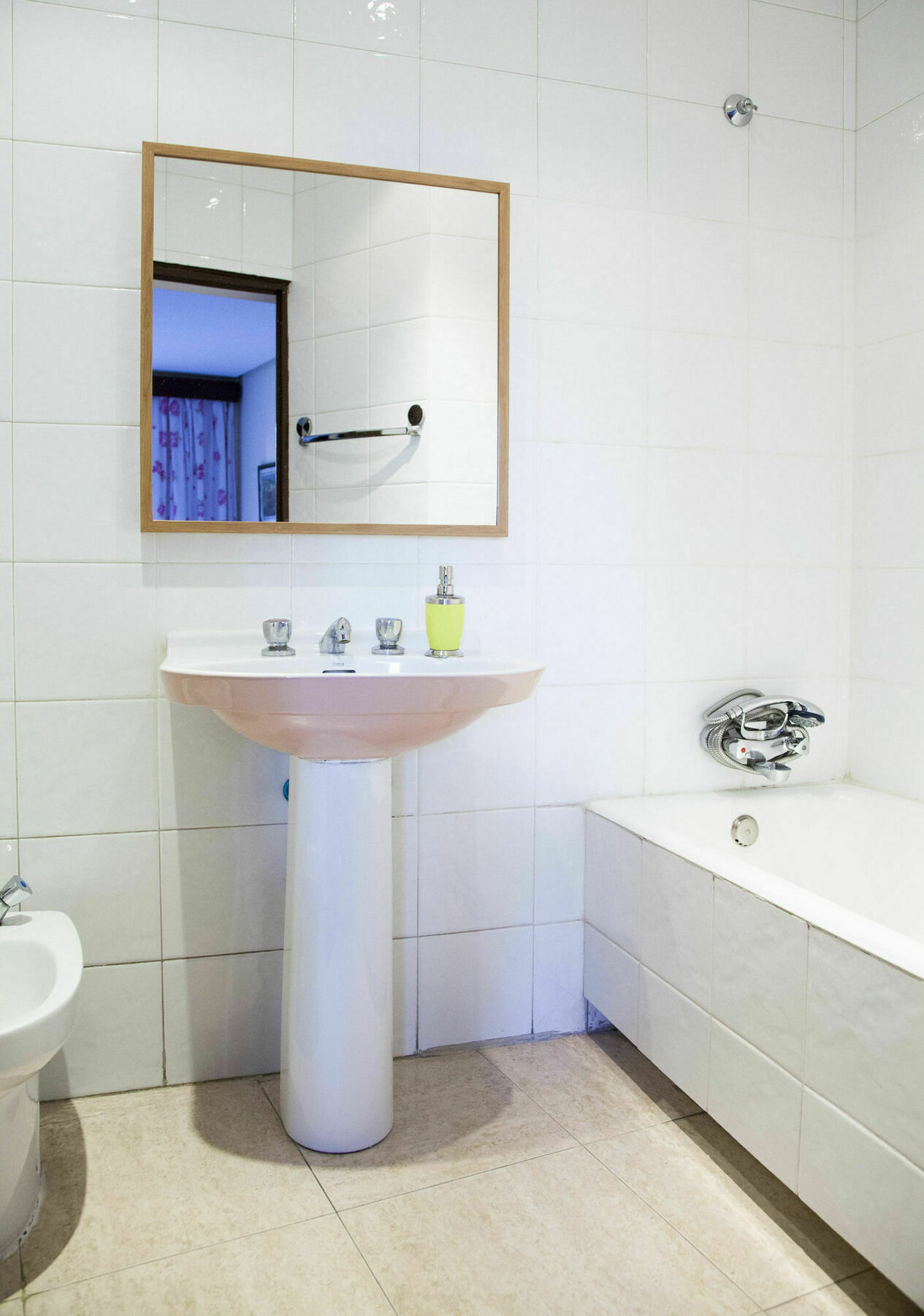 Hostal Arriaza Madrid Luaran gambar